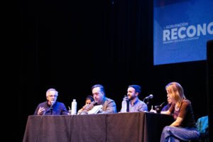 Presentación del libro de Equipo Transiciones en Moreno
